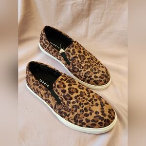 Torrid NWT Leopard Slip On Size 10WW